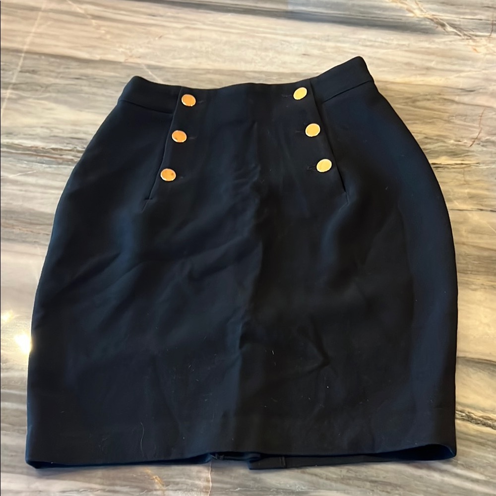 H&M Elegant Black Skirt with Gold Accents